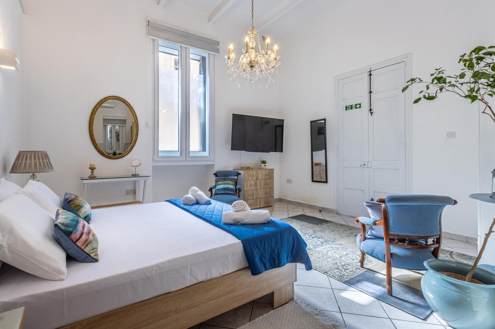Cozy Carisma Lodging - Central, New And Independent Studio Apartment Sliema Exteriör bild